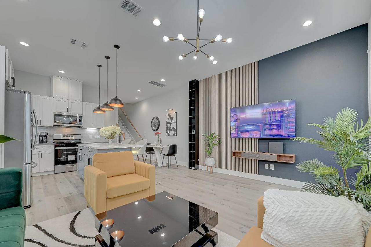 Villa Elegant 3Br Haven- Games, Luxury & Lush Garden à Houston Extérieur photo
