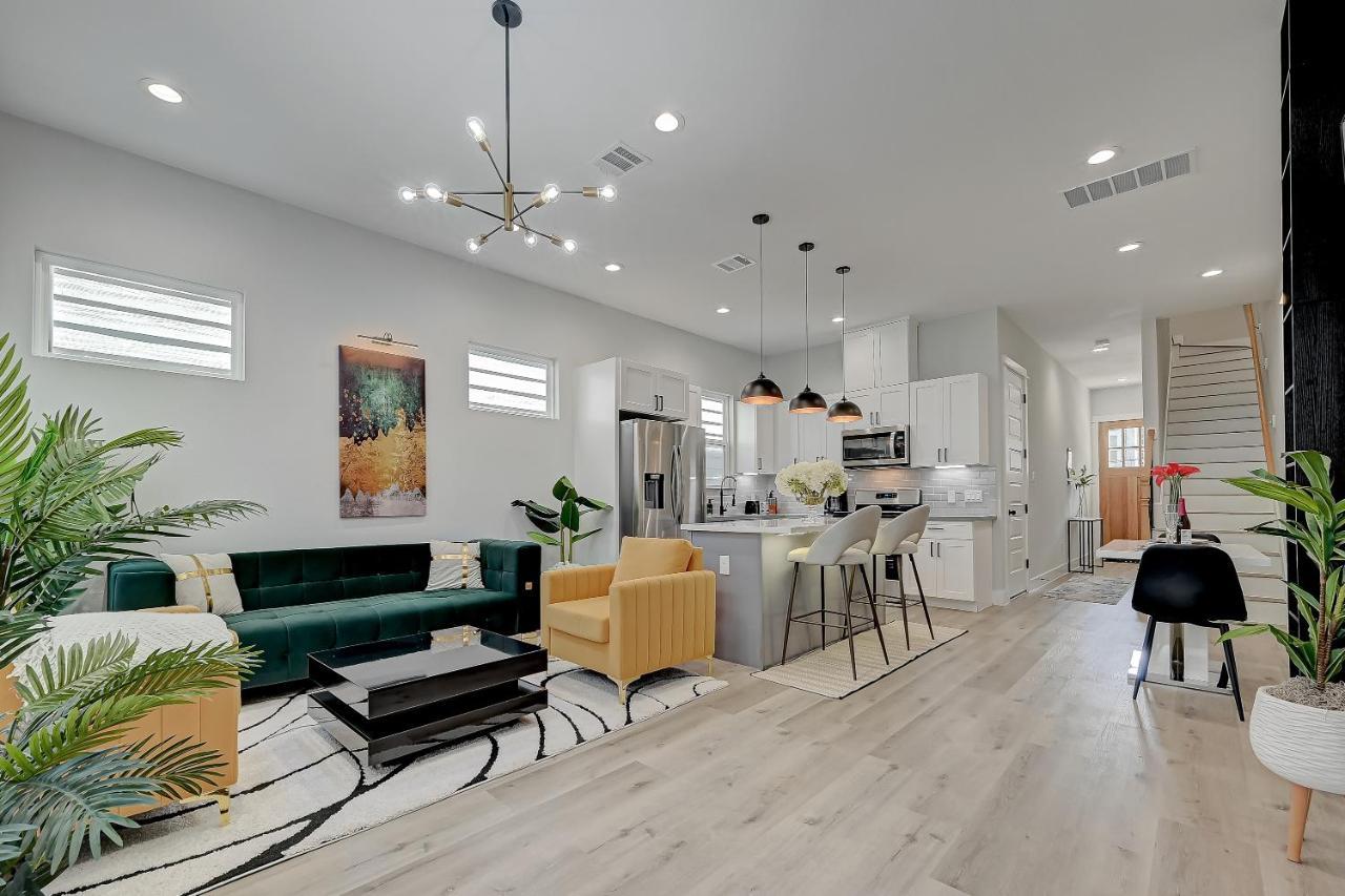 Villa Elegant 3Br Haven- Games, Luxury & Lush Garden à Houston Extérieur photo