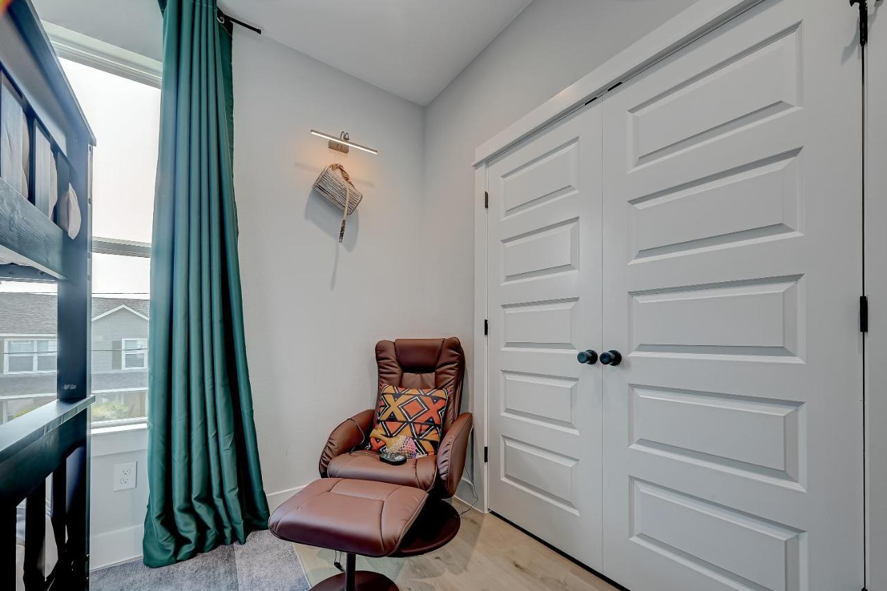 Villa Elegant 3Br Haven- Games, Luxury & Lush Garden à Houston Extérieur photo