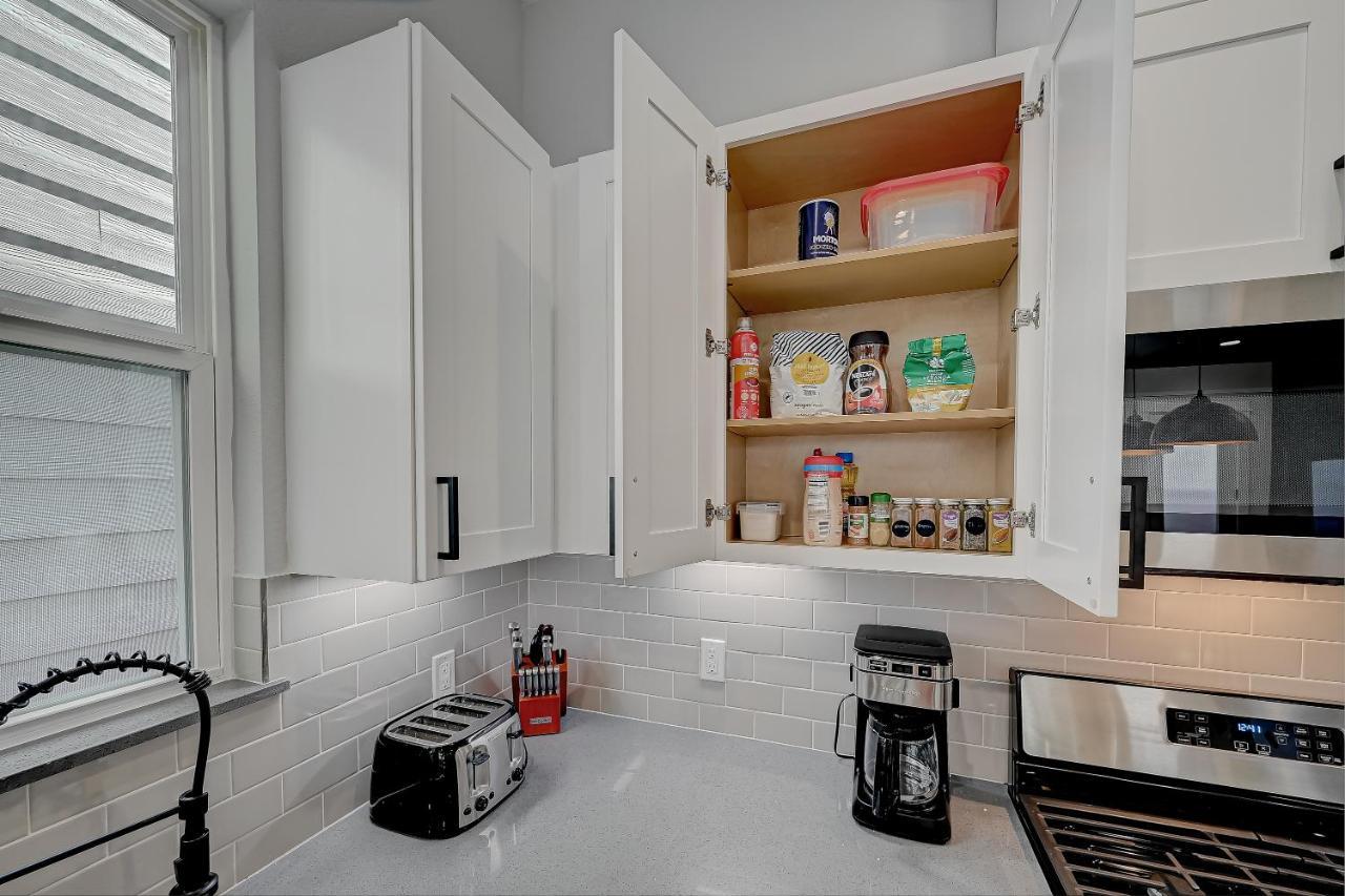 Villa Elegant 3Br Haven- Games, Luxury & Lush Garden à Houston Extérieur photo