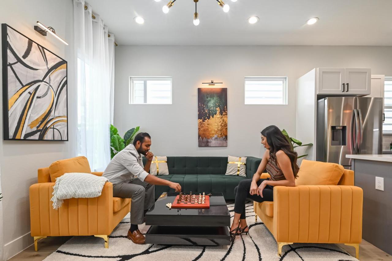Villa Elegant 3Br Haven- Games, Luxury & Lush Garden à Houston Extérieur photo