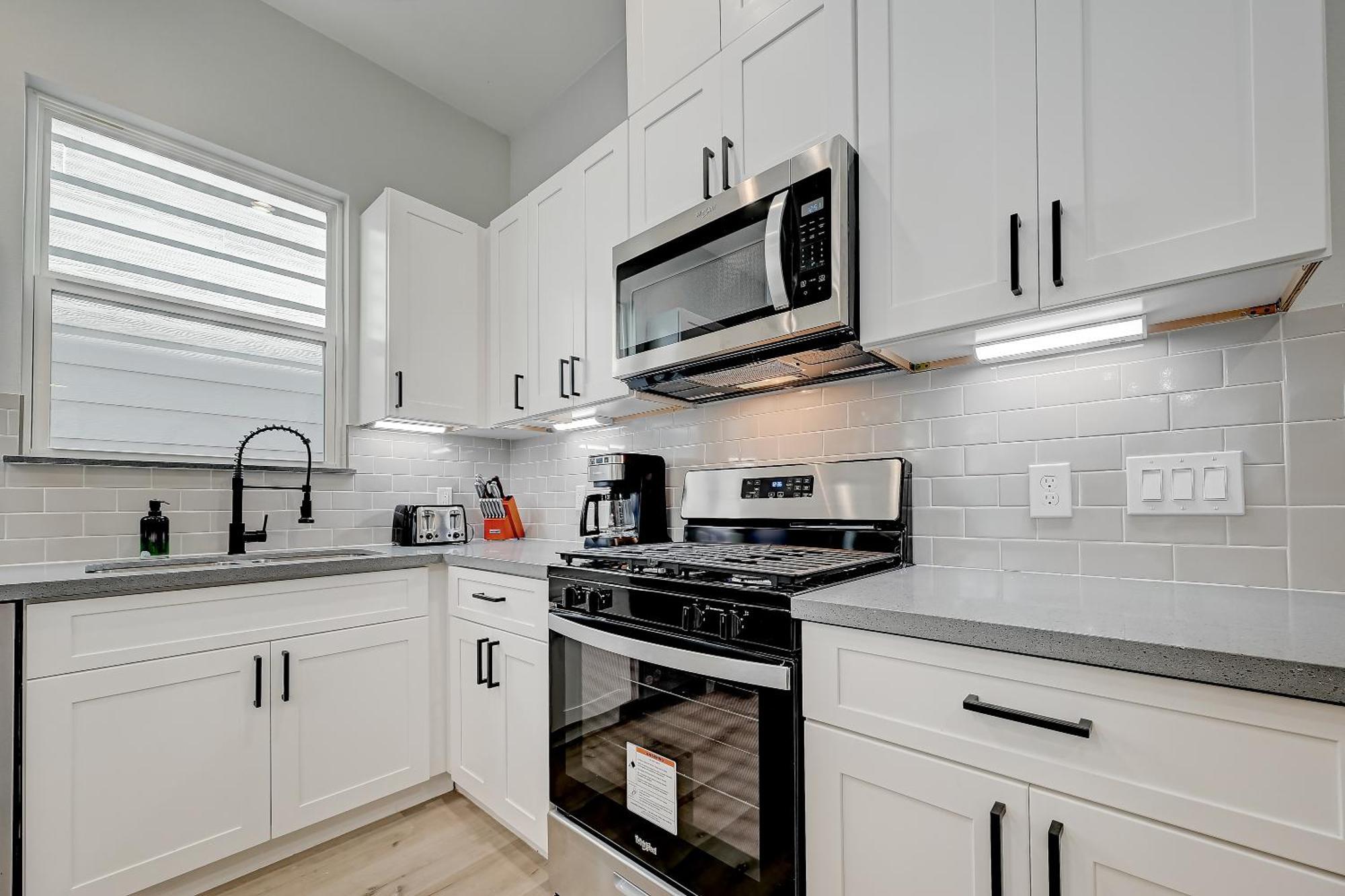 Villa Elegant 3Br Haven- Games, Luxury & Lush Garden à Houston Extérieur photo